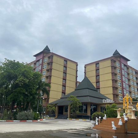 H2Do Hotel Ban Khlong Sanam Phli Exterior foto