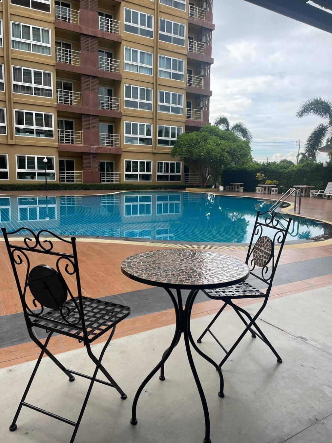 H2Do Hotel Ban Khlong Sanam Phli Exterior foto