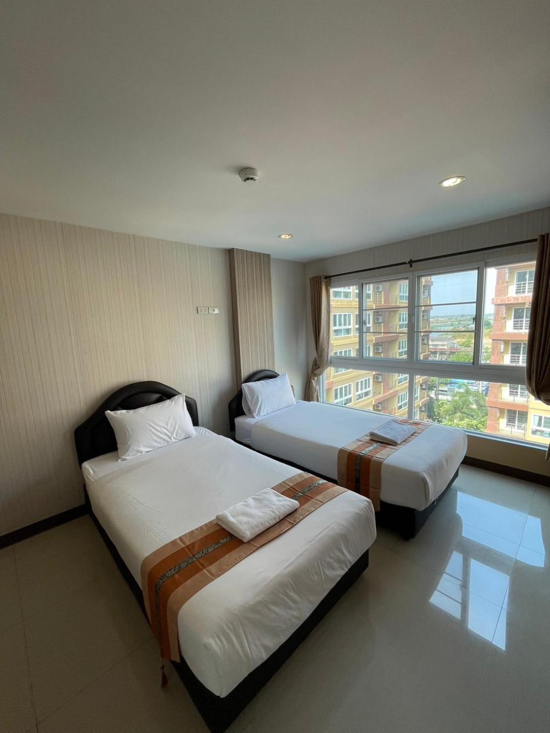 H2Do Hotel Ban Khlong Sanam Phli Exterior foto