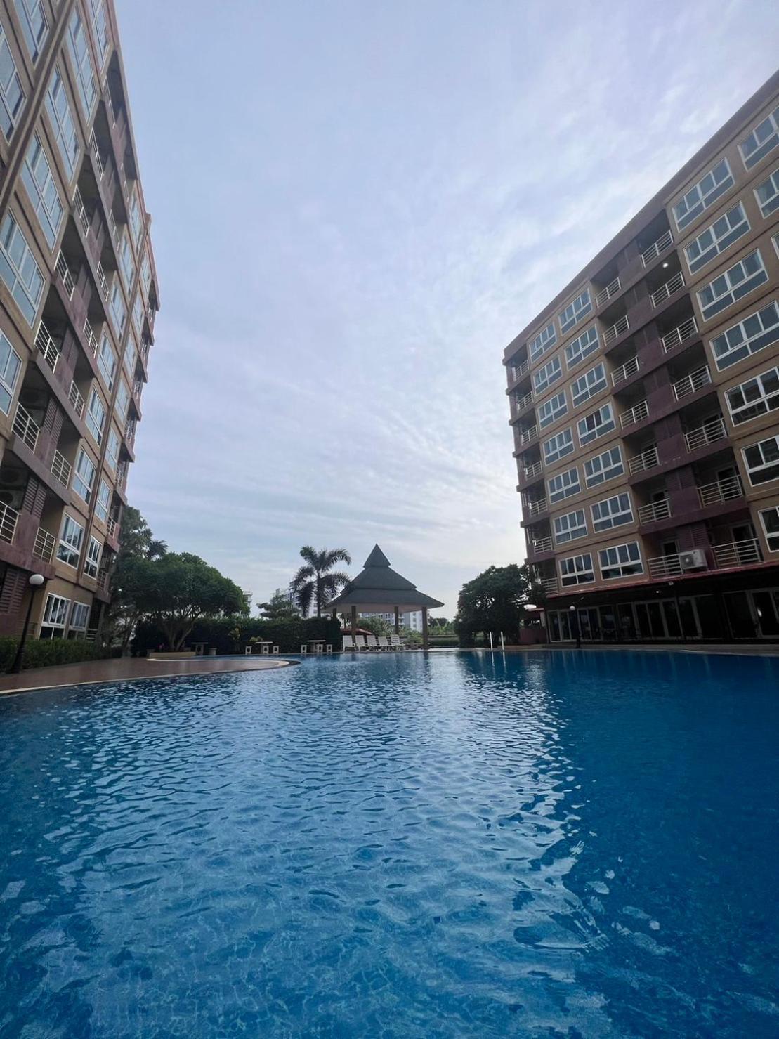 H2Do Hotel Ban Khlong Sanam Phli Exterior foto