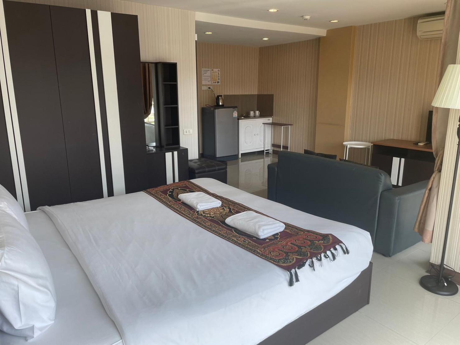 H2Do Hotel Ban Khlong Sanam Phli Exterior foto